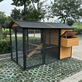 【人気商品・ポイント10倍】大型鶏小屋、木製鶏舎、換気ドア付き屋外ウサギ小屋、取り外し可能なトレイとスロープ付き鶏小屋