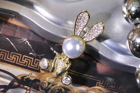 レディース アクセサリー ブローチ 美しい イン かわいい リボン ウサギ 小さい 精巧 シャツ 固定 ピン ボタン 襟ピン