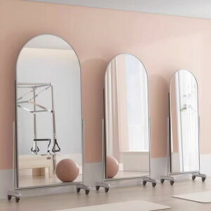 X^h~[ Sg  A[` Sg p 3F LX^[t ؍ _    ^ Ă 傫  Q  ^ 168cm ړ\ Vo[ S[h u