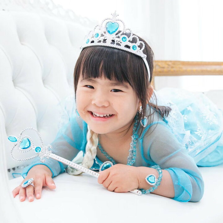 楽天市場】\クーポン利用で5%OFF/ ハロウィン 衣装 子供 プリンセス ドレス 9点セット 雪の女王 コスチューム クリスマス キッズ ワンピース 女の子 アニメ キャラクターお姫様 アクセサリーセット なりきりアイテム ティアラ 仮装 誕生日 100 110 120 130 140 : MamCoco 楽天市場】\クーポン利用で5%OFF/ ハロウィン 衣装 子供 プリンセス ドレス 9点セット 雪の女王 コスチューム クリスマス キッズ ワンピース 女の子 アニメ キャラクターお姫様 アクセサリーセット なりきりアイテム ティアラ 仮装 誕生日 100 110 120 130 140 : MamCoco