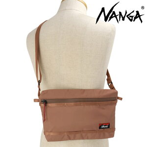 �y�ő�100%�|�C���g�o�b�N�z�i���K NANGA �I�[�����e�b�N�X �T�R�b�V�� [NA2441-3A199 SS25] AURORA TEX SACOCHE �����Y�E���f�B�[�X �� �V�����_�[�o�b�O �A�E�g�h�A M.BRN ���K�戵�X