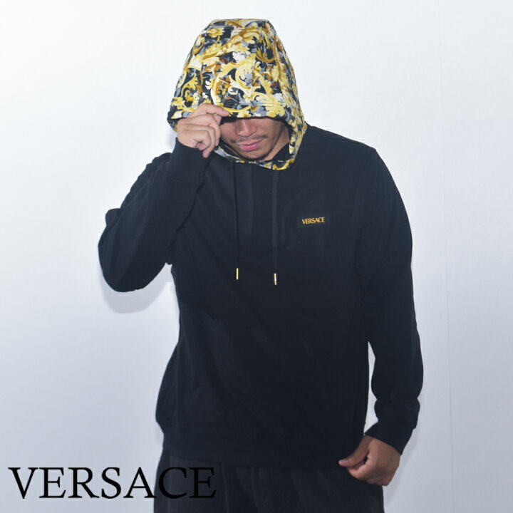 ヴェルサーチ バロック柄パーカー versace ヴェルサーチェ①