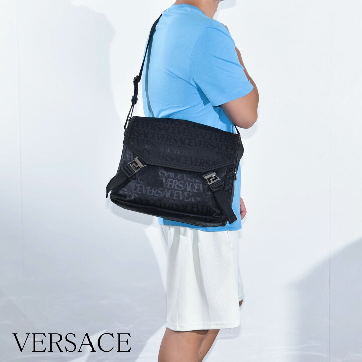 楽天市場】VERSACE メッセンジャーバッグ オールオーバーロゴ 