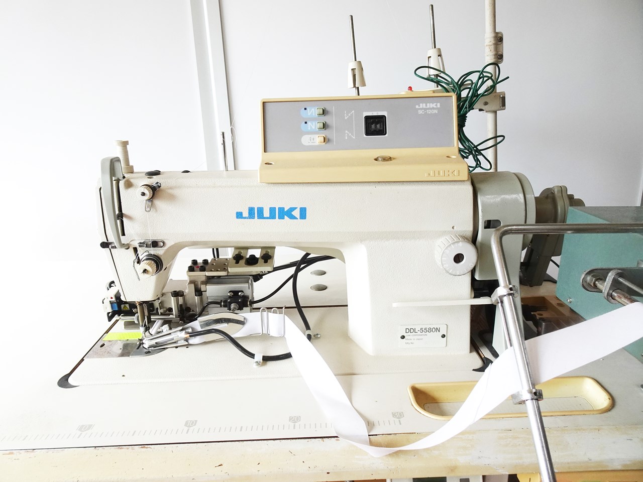 楽天市場】【中古】JUKI 1本針自動糸切装置付きミシンキャスター付き 