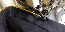【中古】ペガサス　ワッペン縁かがり縫いミシン頭部のみ　E256-234 (505-204-N4)型。ローラー上下送り機能付きミシンですので、縫製時の縫いずれが少ない。ワッペン及び各種縫製の生地端の飾り縫いに最適です