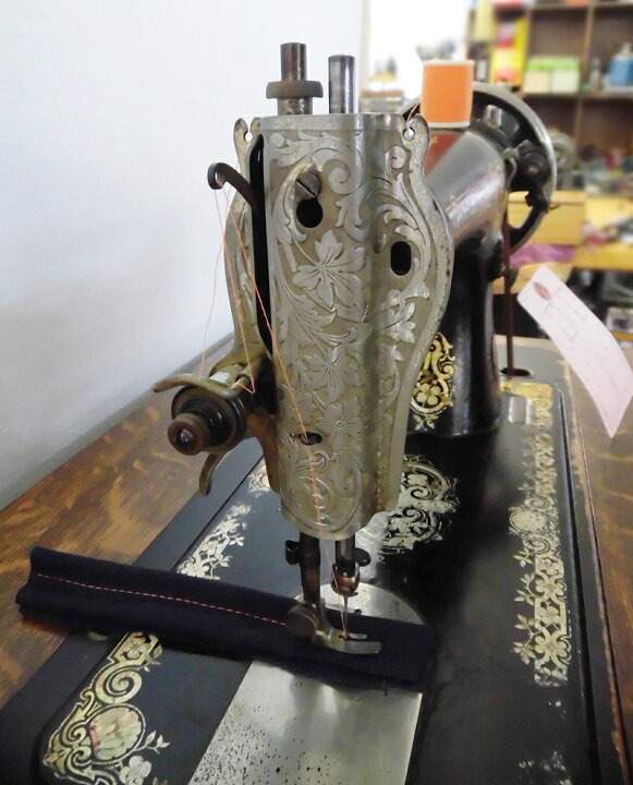 楽天市場】【中古】 シンガーミシン SINGER アンティークミシン 台付き 