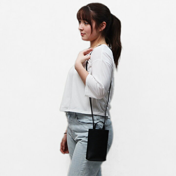 楽天市場】フルラ FURLA カメリア CAMELIA レザー スマホショルダー  