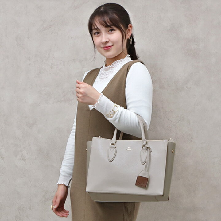 楽天市場】フルラ FURLA MAGNOLIA M TOTE レザー 2WAY トートバッグ 