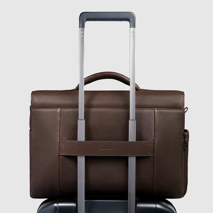 楽天市場】【ラスト1点！】ピクアドロ PIQUADRO レザー 2WAY ビジネス 