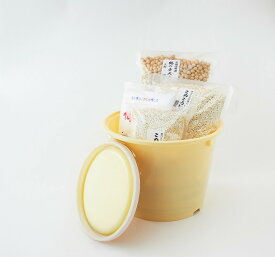 《手造りみそセット 樽付き　4kg》手作りみそ作り　味噌作り　みそ材料　国産原料　大豆麹塩セット 手作りキット みそ 作り　大豆1kg 米こうじ1.2kg　塩500g　簡単に　タル・フタのセット
