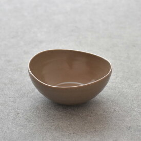 【300円OFFクーポン】楕円皿 楕円鉢 mousse ムース ブラウン 洋食器 麺皿 デザートボウル 豆腐鉢 プレート カフェ おもてなし シンプル ミニマル おしゃれ 料理 贈り物 プレゼント ギフト 美濃焼 陶器 器 うつわ 国産 電子レンジ対応 食洗機対応 見谷陶器 みたにとうき
