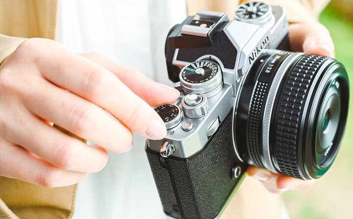 楽天市場】[3年保険付]ニコン Zfc 28mm f/2.8 Special Edition レンズ 