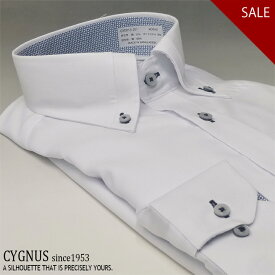 CYGNUS形態安定・マイターカラー・ボタンダウン長袖ワイシャツ【ホワイト / ヘリンボーンストライプ柄】