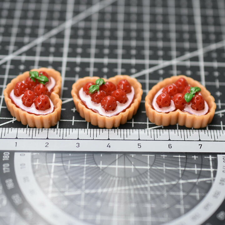 楽天市場】ハートのイチゴタルトアクリルパーツ/1個販売 お菓子  