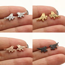 楽天市場】ピアス 青い鳥の通販