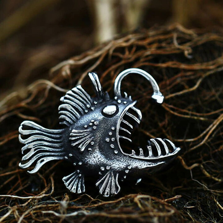 楽天市場】深海魚ステンレスペンダントトップ 1個販売 メンズ 