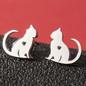 ハートキャット ステンレスピアス（1ペア） 両耳 ファッションピアス 猫 ねこ ネコ キャット ペットショップ 動物 アニマル カワイイ 銀色 シルバー メンズ レディース 男性 女性 20G 20ゲージ 耳 軟骨 キャッチピアス スタッドピアス 面白い 両耳