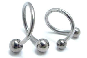 ピアス チタン バーベル ボディピアスの人気商品 通販 価格比較 価格 Com