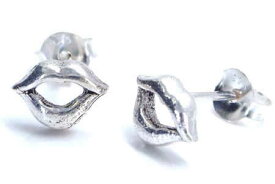 セクシーリップシルバーピアス/1ペア 唇 口 おもしろ ユニーク 20G 20ゲージ シルバー925 スターリングシルバー メンズ レディース キャッチピアス オリジナル 高級 銀 軟骨 ヘリックス