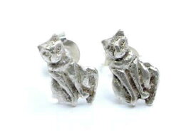お座りキャットシルバーピアス/1ペア 猫 ねこ アニマル 動物ピアス 20G 20ゲージ シルバー925 スターリングシルバー メンズ レディース キャッチピアス オリジナル 高級 銀 軟骨 ヘリックス スタッドピアス 可愛い ネコ プレゼント ギフト 本物 人気 クリスマス
