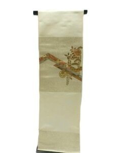 西陣織 正絹 名古屋帯 カジュアル セミフォーマル 絹の名古屋帯 お茶会 パーティ 歌舞伎 観劇 お出掛け 七五三 お宮参りに 九寸帯 訪問着 附下 色無地 小紋 ベージュ地 箔 金 刺繍 揚羽蝶 柄