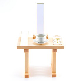 【 伊勢 宮忠 】【 先祖供養セット No.4 】八足 木曽桧 （ 幅45cm×奥行き30cm×高さ33cm ） 香炉10cm 平皿15cm 香炉灰 土器 神具 依代 依り代 霊璽 位牌