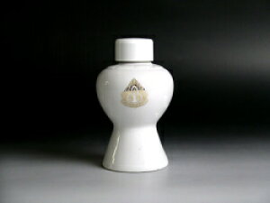 y ɐ { zy rq  yr_z 4 za8cm a6.9cm 12.8cm _I _   _  _I  _ Vv