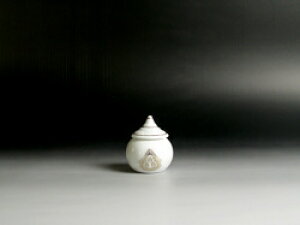 y ɐ { zy   yr_z 18 z5.5cm 6.4cm _I _  _Ջ y    _a   Zgm ˕ 