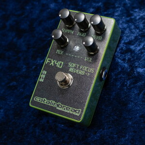 catalinbread/SOFT FOCUS Sparkle Green