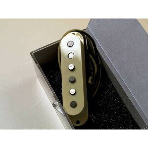LOLLAR PICKUPS/Vintage Blonde�yStaggered�z�y�����񂹏��i�z