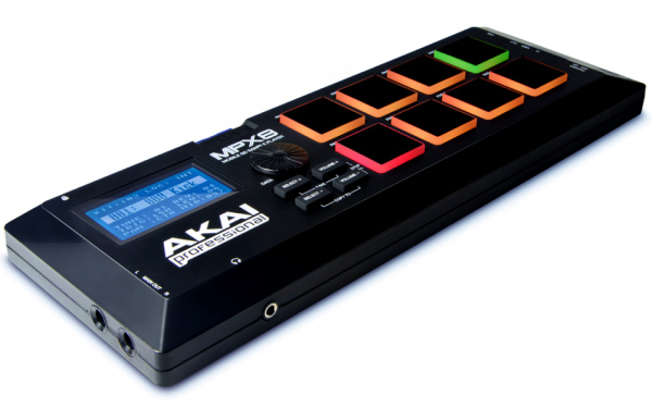 超特価 SDカードに保存した音声サンプルデータをロードし 8つのバックライト付きパッドにアサインし再生可能 コンパクトで便利なサンプル MPX8 AKAI プレーヤー 人気ブランド