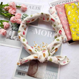 女性 スカーフ 小さな 新鮮 花柄の大きな正方形 多機能 用途の広い 夏用 薄い 綿 汗を拭く ハンカチ 綺麗 可愛い おしゃれ