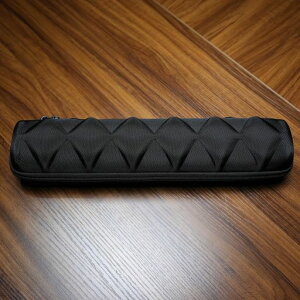 ハード6スロット腕時計トラベルケース、腕時計収納ボックスオーガナイザー、6スロットウォッチロールディスプレイボックス、ソフトで安全な時計枕付き(ブラック、6スロット)。