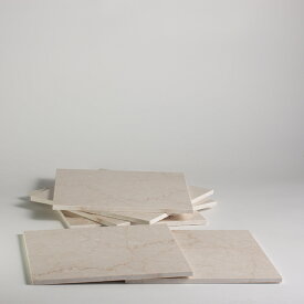 ポテチーノクラシコ 300×300×10mm 6枚セット 磨き 天然石 大理石 タイル 敷石 床材 壁材 300角 石材 平石 床 庭に敷く タイルパネル タイル床 玄関タイル diy 庭 玄関 アプローチ テラス 内装 外装 ベージュ イタリア産 タイル平板 天然大理石 大理石タイル タイル大理石