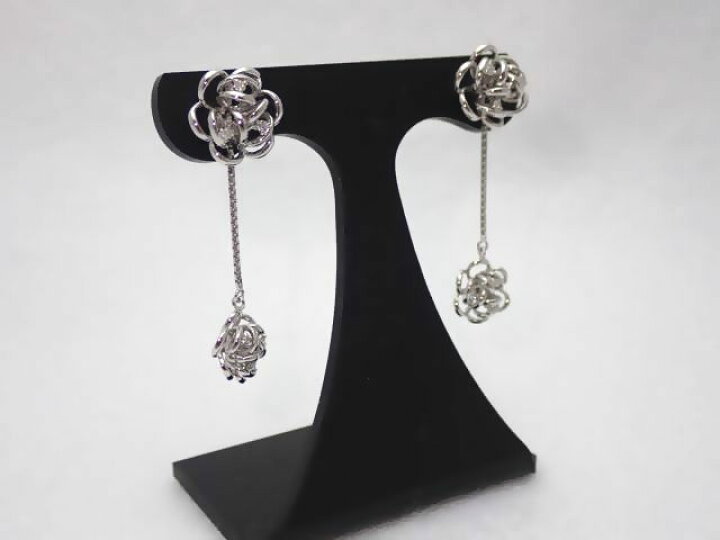 楽天市場】【新品仕上げ済】K18WG ダイヤモンドピアス／ダイヤモンド  