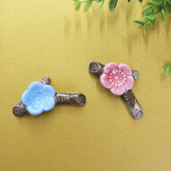 【ポイント5倍 9/30限定】 箸置き 梅 陶器製 おしゃれ かわいい 梅の花 ブルー ピンク はしおき 枝 付き