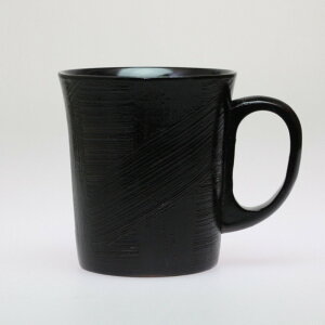 【ポイント3倍 10/30限定】 天然木製 羽反型 マグカップ 刷毛目曙 漆塗り 木目 熱くない 割れにくい 湯飲み 湯のみ おしゃれ 来客用 敬老の日 男性 女性 和風 和食器 コップ 黒