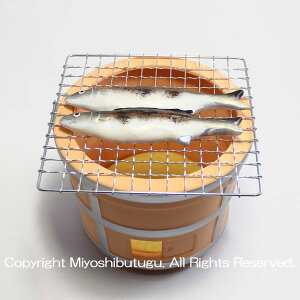 T}ጭ ։ጭ   ጭ  ΍  悯   y20251119z