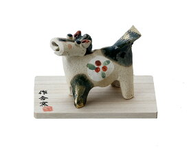 new【即日発送】日本製　2026年干支　午年　午　たたら飾り（織部）（K26-04）干支　 迎春 正月 新年　置物　正月　雑貨 可愛い 小さい コンパクト 手のひらサイズ　開運招福の干支　縁起の良い置物　金運　縁起　福招き　うま年　馬 クラフトマンハウス