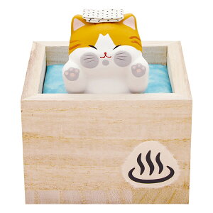new【即日発送】4色【 素焼陶製】桐枡温泉ぺったり猫  置物 雑貨 可愛い 小さい コンパクト 手のひらサイズ 三毛猫 寅ネコ 黒猫 ネコ ねこ 40-845(1体のお値段です) クリスマス 母の日