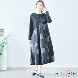 TRUBE【L〜LL】モード裾バルーンワンピース(C38-868)デイリーファッション 普段着 おしゃれ着　（ワンピース単品の価格です）ミセス ミセスファッション 大人可愛い 30代 40代 50代 60代　若見え　洋服　婦人服　可愛い服　秋冬　長袖　春先