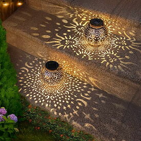LEDソーラーライト ソーラーパワー ガーデンライト 2Pack Solar Garden Lanterns Outdoor Hanging Lights Decorative Metal Moon Star Sun Solar Lanterns for Patio, Yard, Table, Pathway Decoration Waterproof (Bronze) 【並行輸入品】