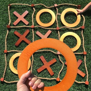 �Q�[�� �p�[�e�B �y���߂� SWOOC Games - Giant Tic Tac Toe Game Outdoor (All Weather) | 3ft x 3ft | Instant Setup, No Assembly | Giant Outdoor Games for Adults and Family | Outside Toys | Large Lawn & Backyard Fun | Yard Game �y���s�A���i�z