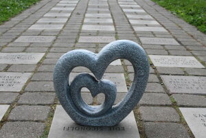 ~ ѐ 뉀 m  The Lakeside Collection Heart Garden Sculpture ysAiz