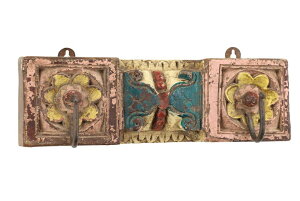 ���� �u�� �G�� �C�O Deco 79 Wall Hook, 16 L x 5 W x 5 H, Pink �y���s�A���i�z
