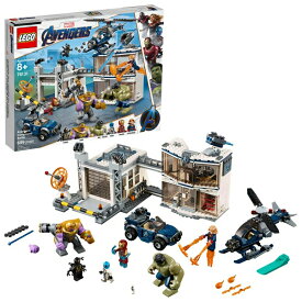 レゴ　マーベル　アベンジャーズ LEGO Marvel Avengers Compound Battle 76131 Building Set includes Toy Car, Helicopter, and popular Avengers Characters Iron Man, Thanos and more (699 Pieces) 【並行輸入品】