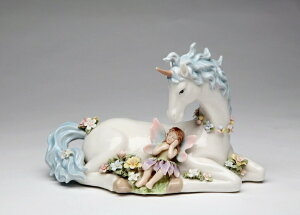 �I���S�[�� ���j�R�[���Ɨd�� Cosmos Gifts Porcelain Unicorn with Butterfly Wings Fairy Musical Box Figurine (Music Tune: The Unicorn) 8 L �y���s�A���i�z