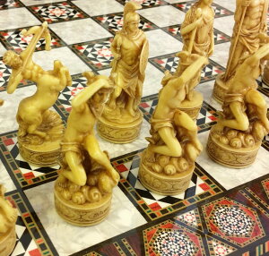 MV [}_b `FXZbg HPL Greek Roman Mythology Gods Chess Set w/ 17" Mosaic Color Board ysAiz