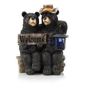 LEDソーラーライト ソーラーパワー ガーデンライト Alpine Corporation 15" Tall Outdoor Bear Couple with Lantern and Welcome Sign Statue with Solar LED Light Yard Art Decoration 【並行輸入品】