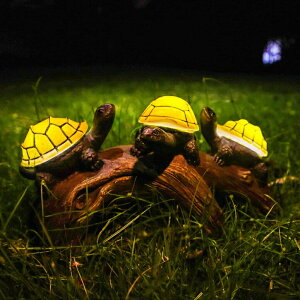 LED�\�[���[���C�g �\�[���[�p���[ �K�[�f�����C�g pearlstar Solar Outdoor Statues Turtle on Log Yard Decor, Waterproof Figurine Light Garden Decorations Lawn Ornaments for Patio, Backyard �y���s�A���i�z